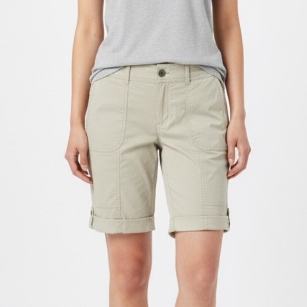 Chico's Womens Bermuda Shorts S/0 Cream Utility Roll Tab Stretch Cotton Mid Rise